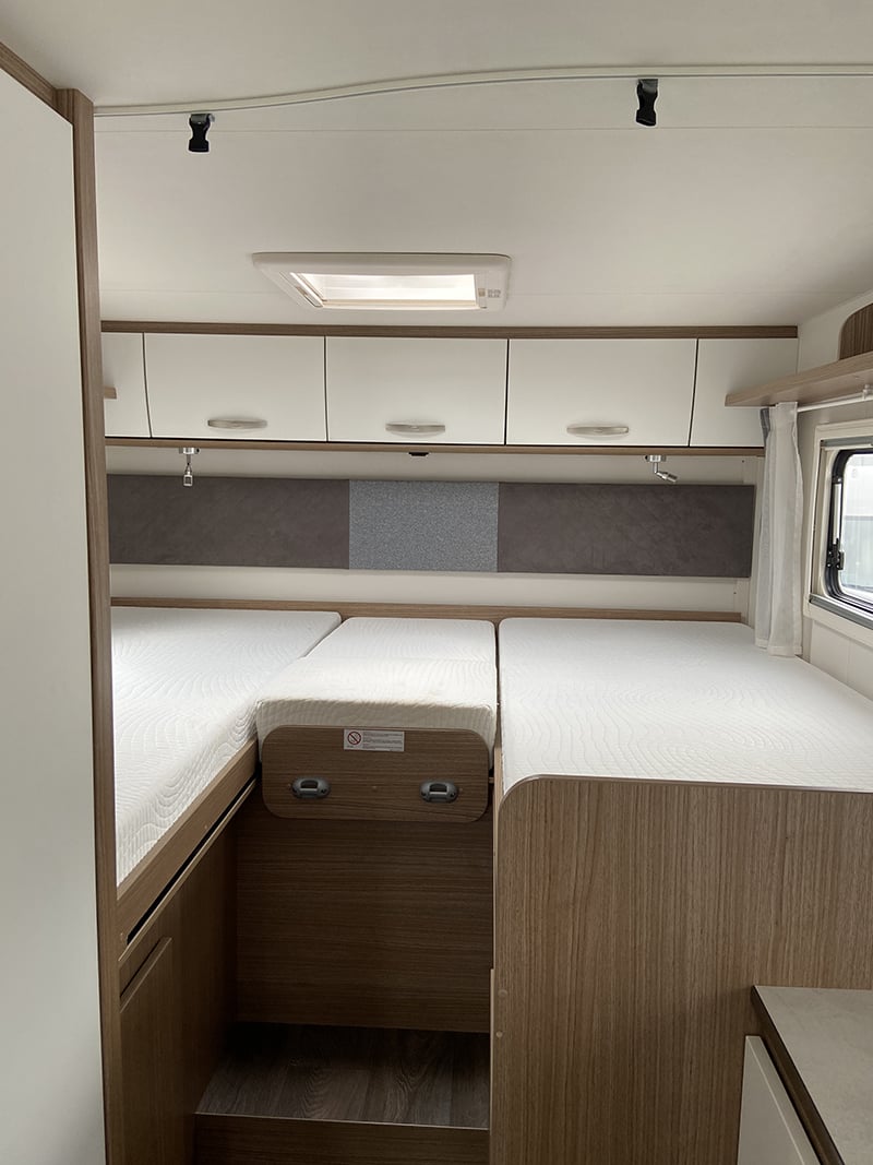 Intégral Carado i338 espace couchage