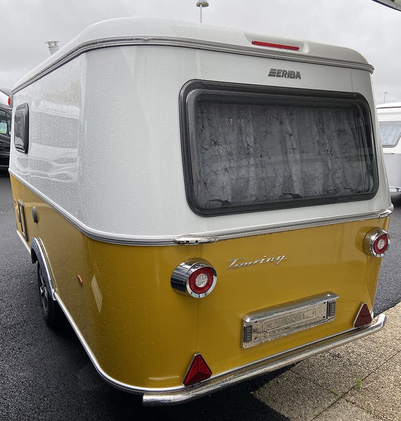 Caravane Eriba Touring 430 Urban Edition Jaune profil arrière gauche