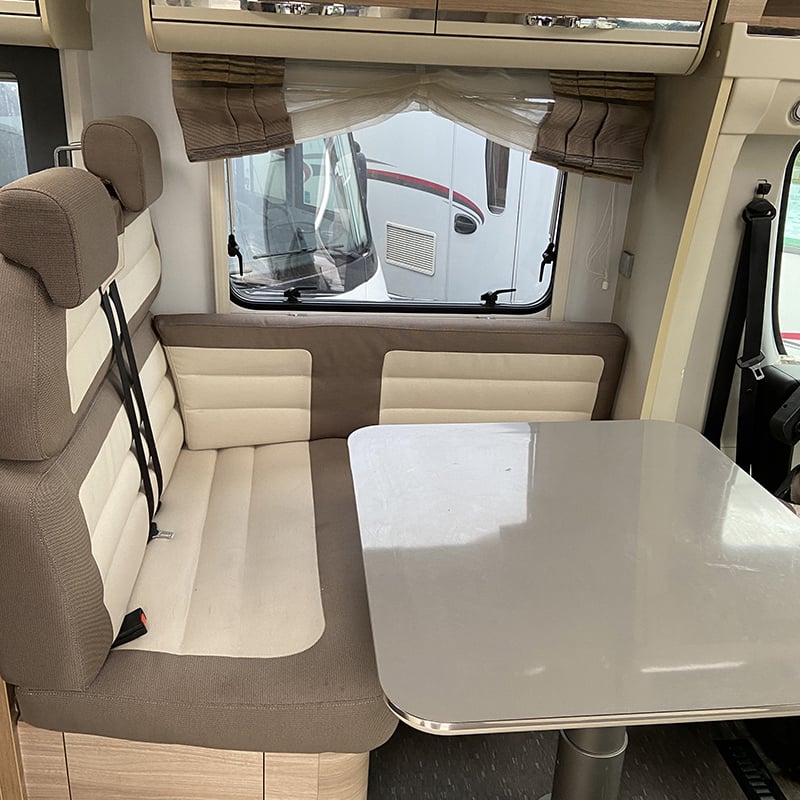 Profilé Adria Matrix 670 SBC petit salon