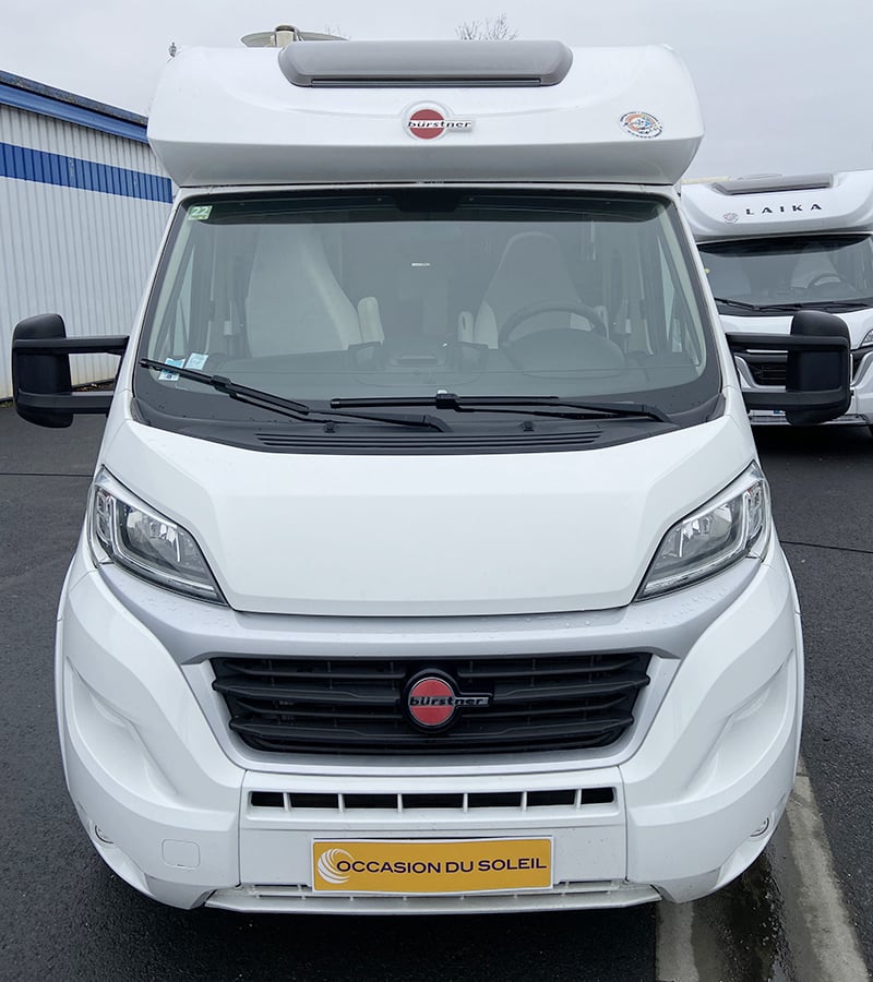 Profilé Bürstner Lyseo T700 face avant