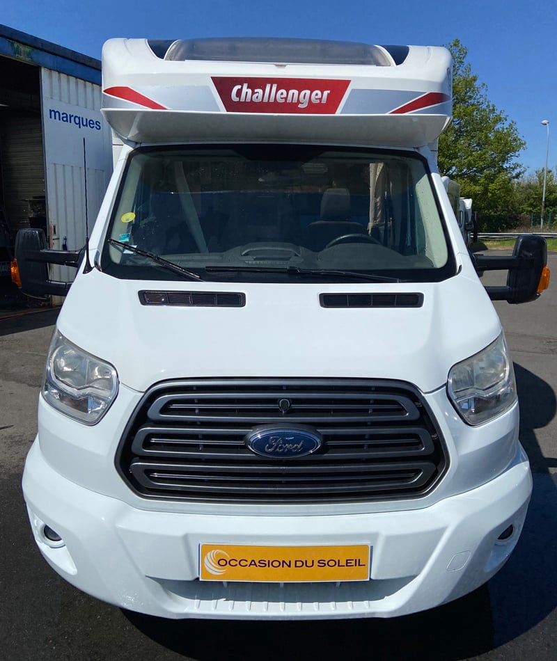 Profilé Challenger Genesis 398 EB face avant