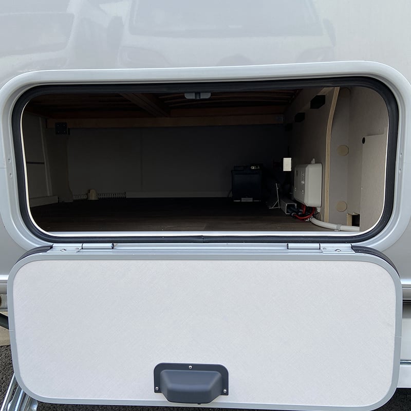 Caravane Eriba Touring 430 Urban Edition soute