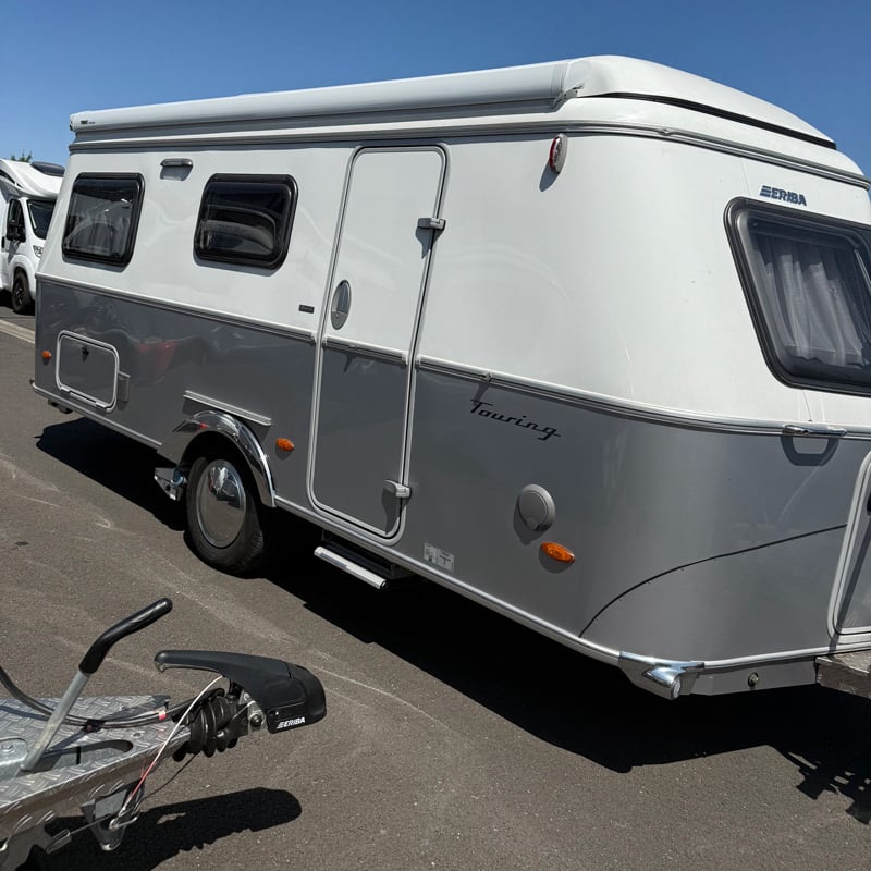 Photo caravane Eriba Touring 642 lors de la livraison
