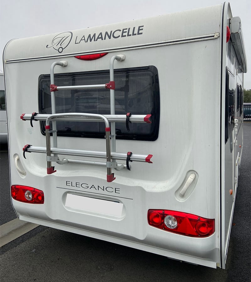 Caravane La Mancelle Elégance 490 SA 2014 face arrière