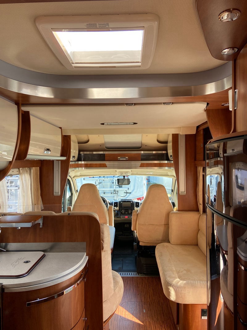 Intégral Laika Kreos 3008 vue intérieure cabine