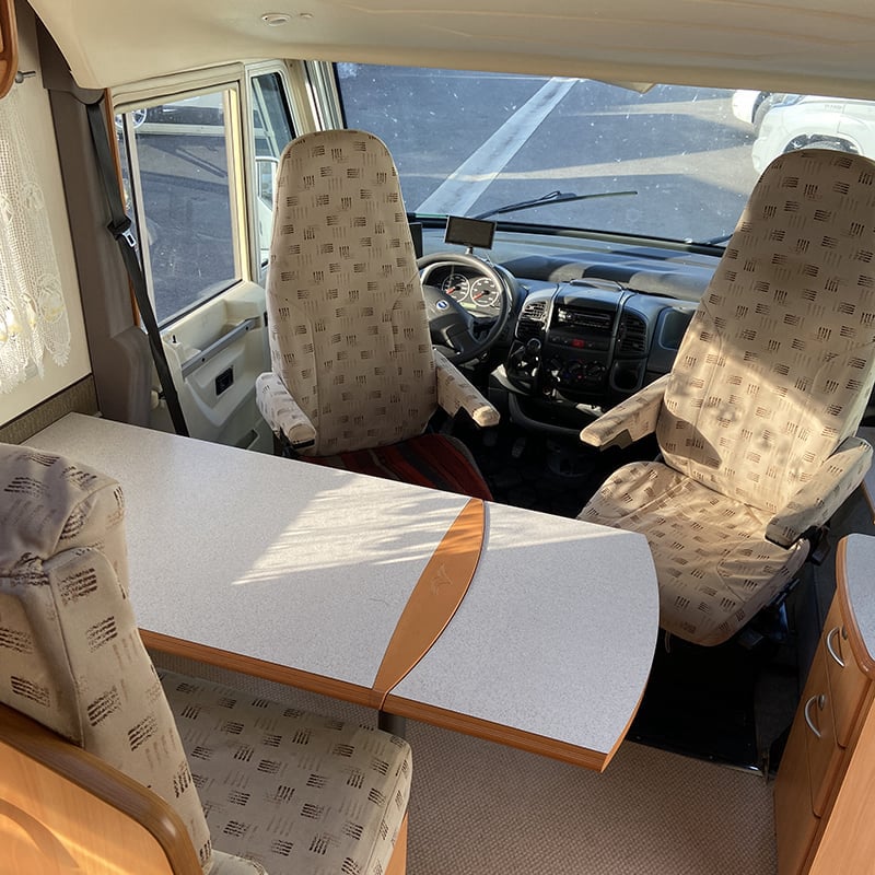 Intégral Pilote G 680 Référence espace salon