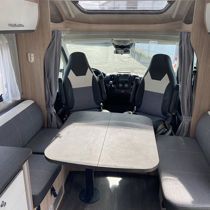 Profilé Sunlight T69 LC Active espace salon