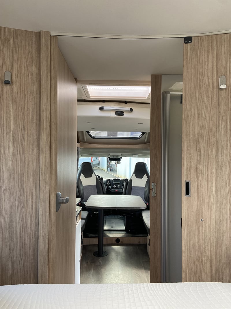 Profilé Sunlight T69 LC Active vue intérieure cabine