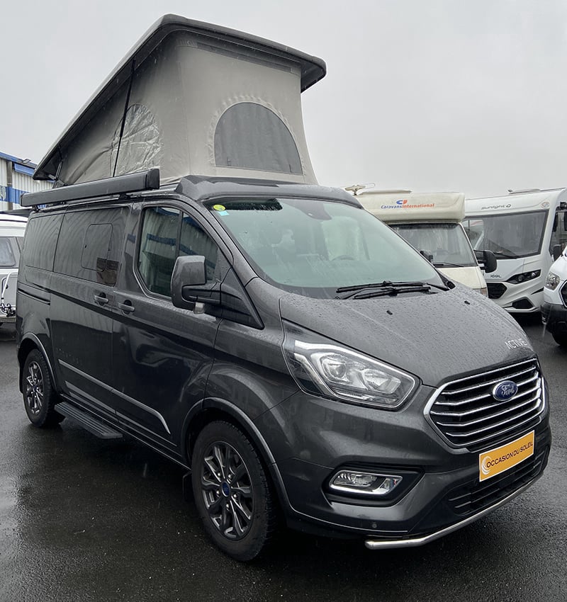 Van Bürstner Copa C500 Active profil avant droit toit relevé
