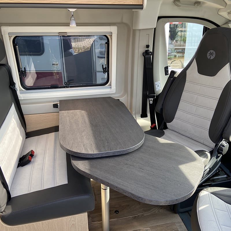 Sunlight Cliff X 600 autre vue espace salon